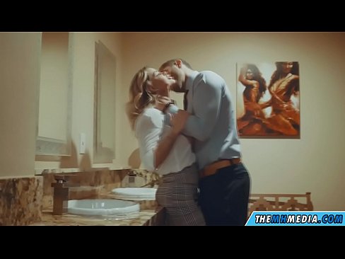 ❤️ როცა მკერდი ქერა აცდუნებს საჯარო საპირფარეშოში ❌ რუსული პორნო პორნოში ka.nudexxx.ru ❌️❤